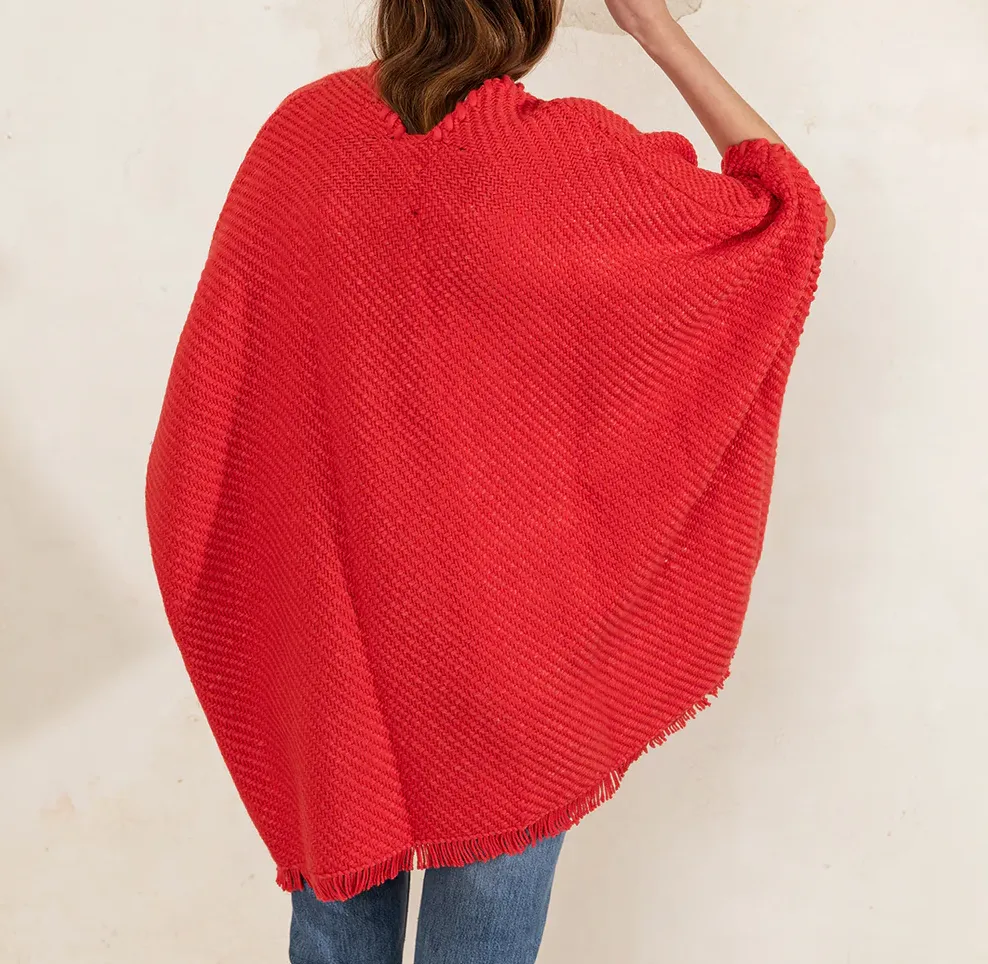 Oversized Erin Cape W/ Pockets