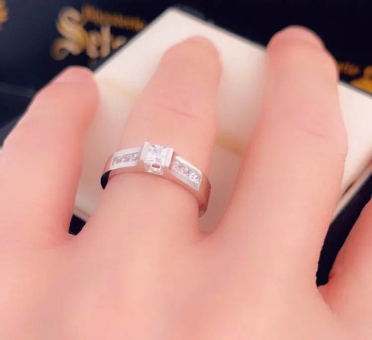 Princess engagement ring ZER054